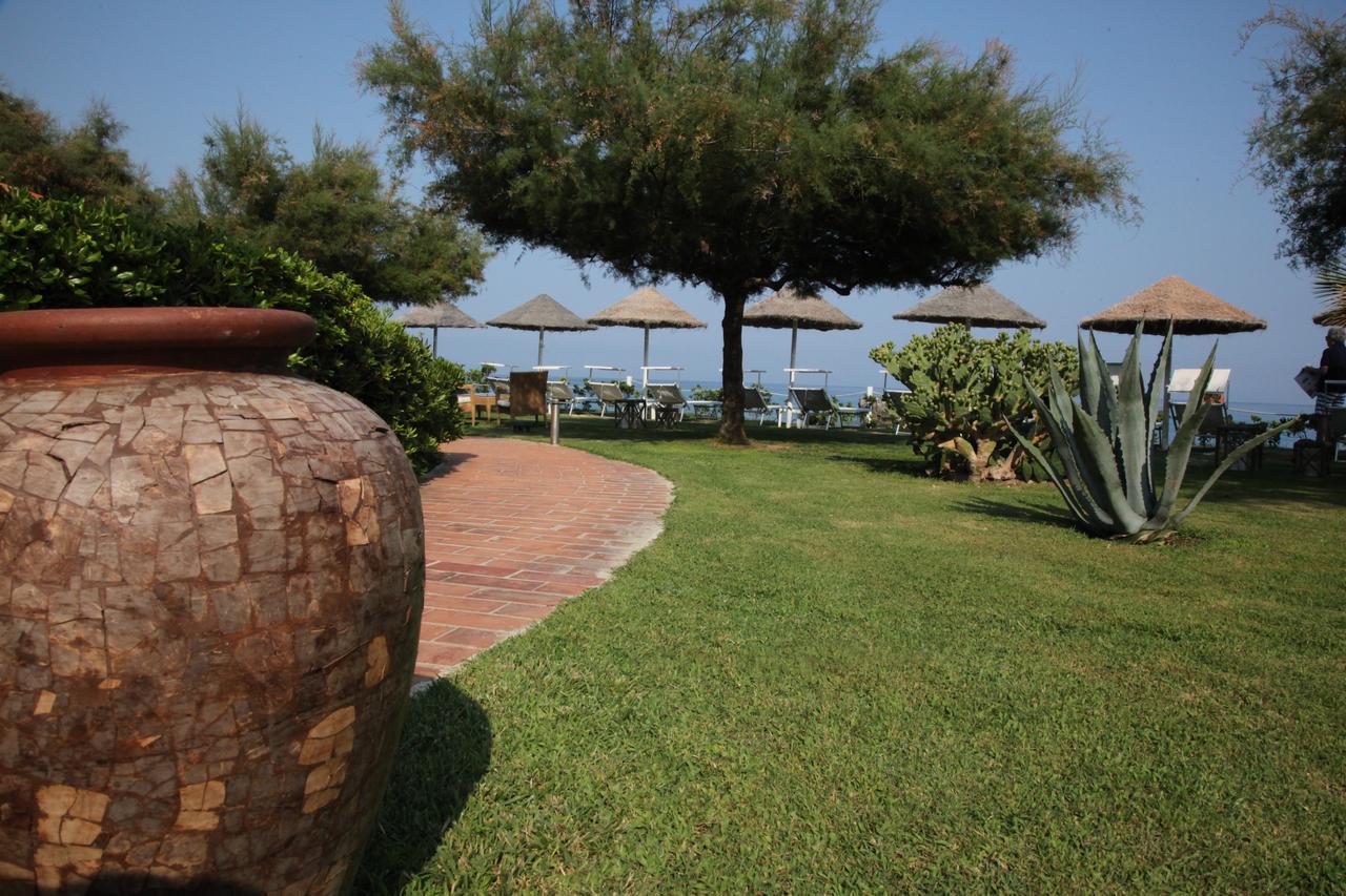 Borgo Di Riaci Beach Resort Santa Domenica  Eksteriør bilde